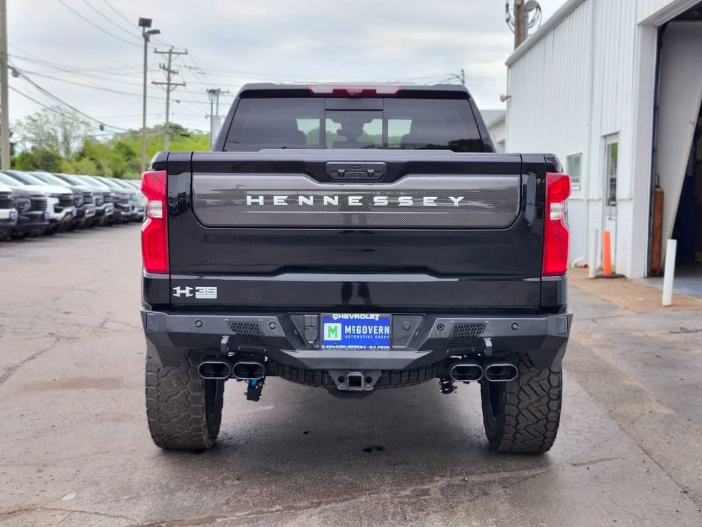New 2026 Chevrolet Silverado 1500 ZR2 w/ Dark Appearance Package AWD/4WD image 4