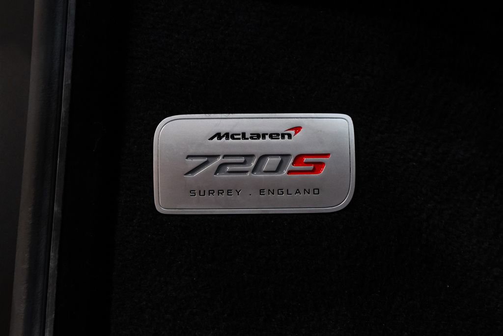 Used 2018 McLaren 720S RWD image 6