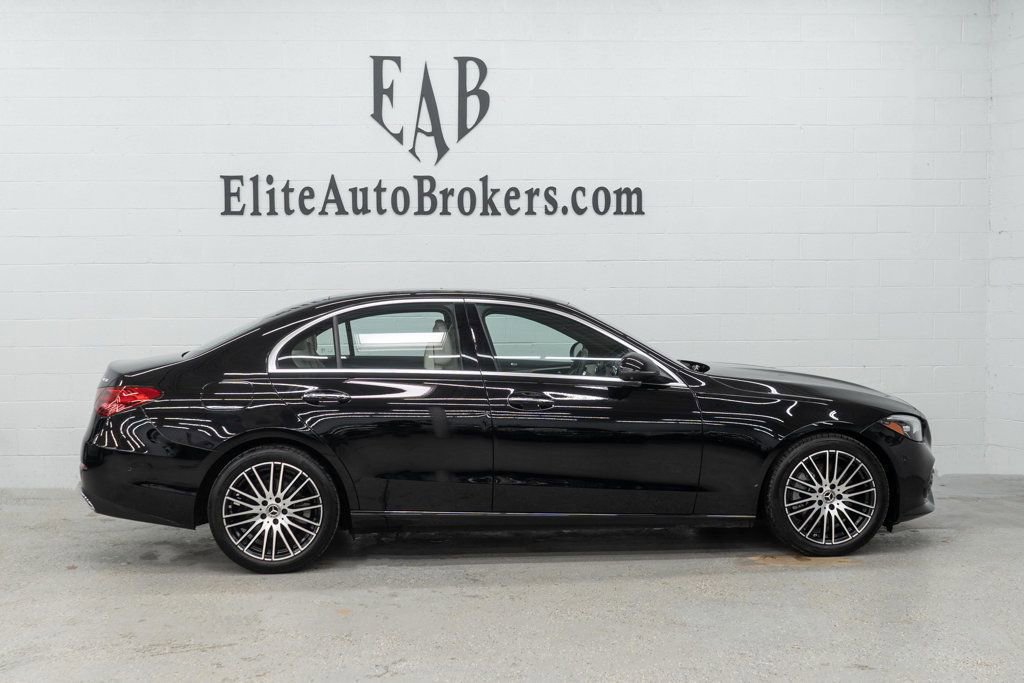 Used 2023 Mercedes-Benz C 300 C 300 4MATIC Sedan w/ Pinnacle Trim Package image 5