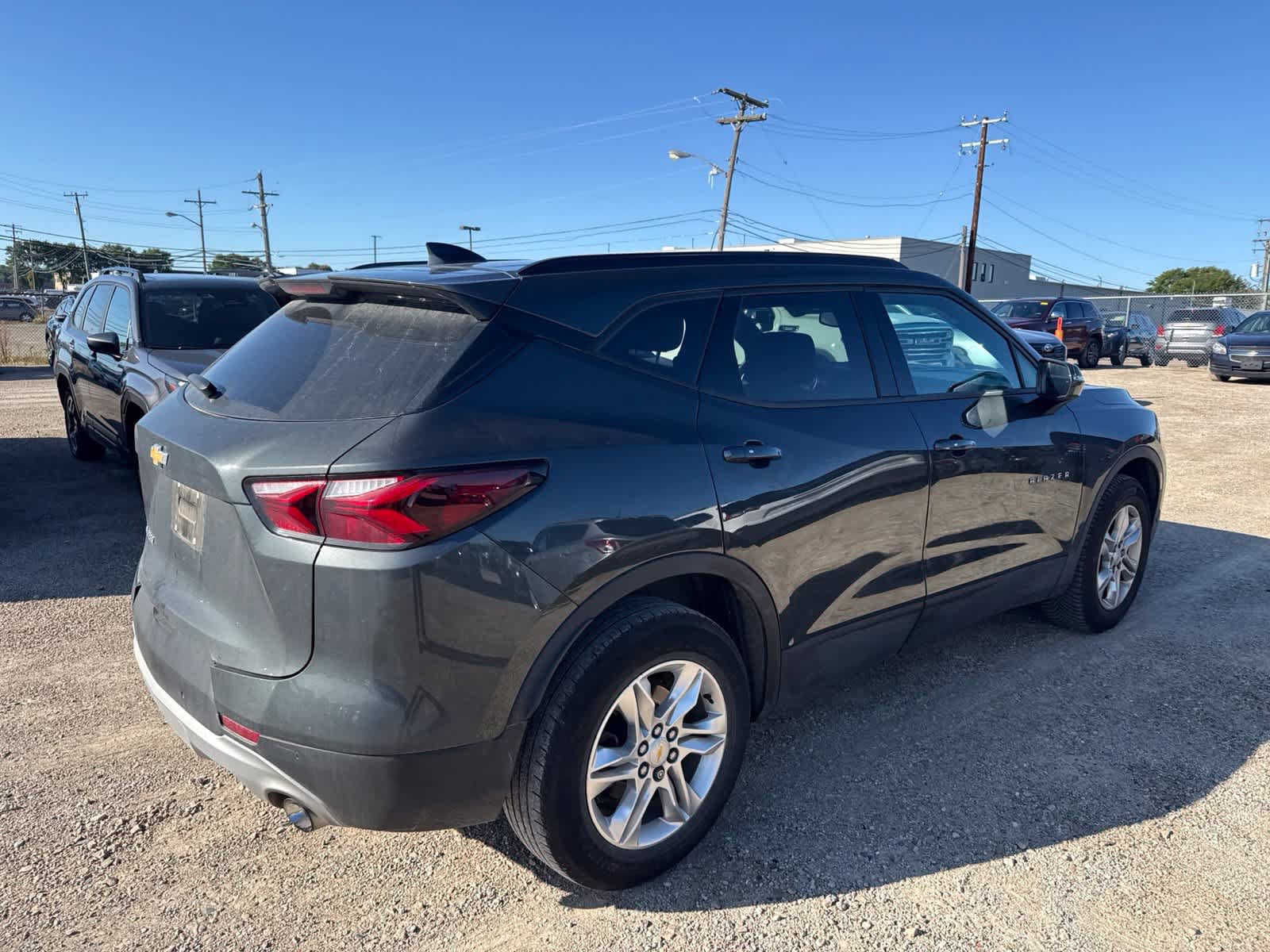 Used 2019 Chevrolet Blazer LT FWD image 3