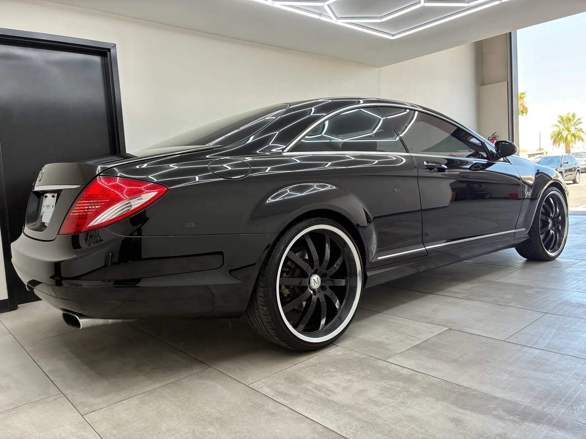Used 2007 Mercedes-Benz CL 600 image 10