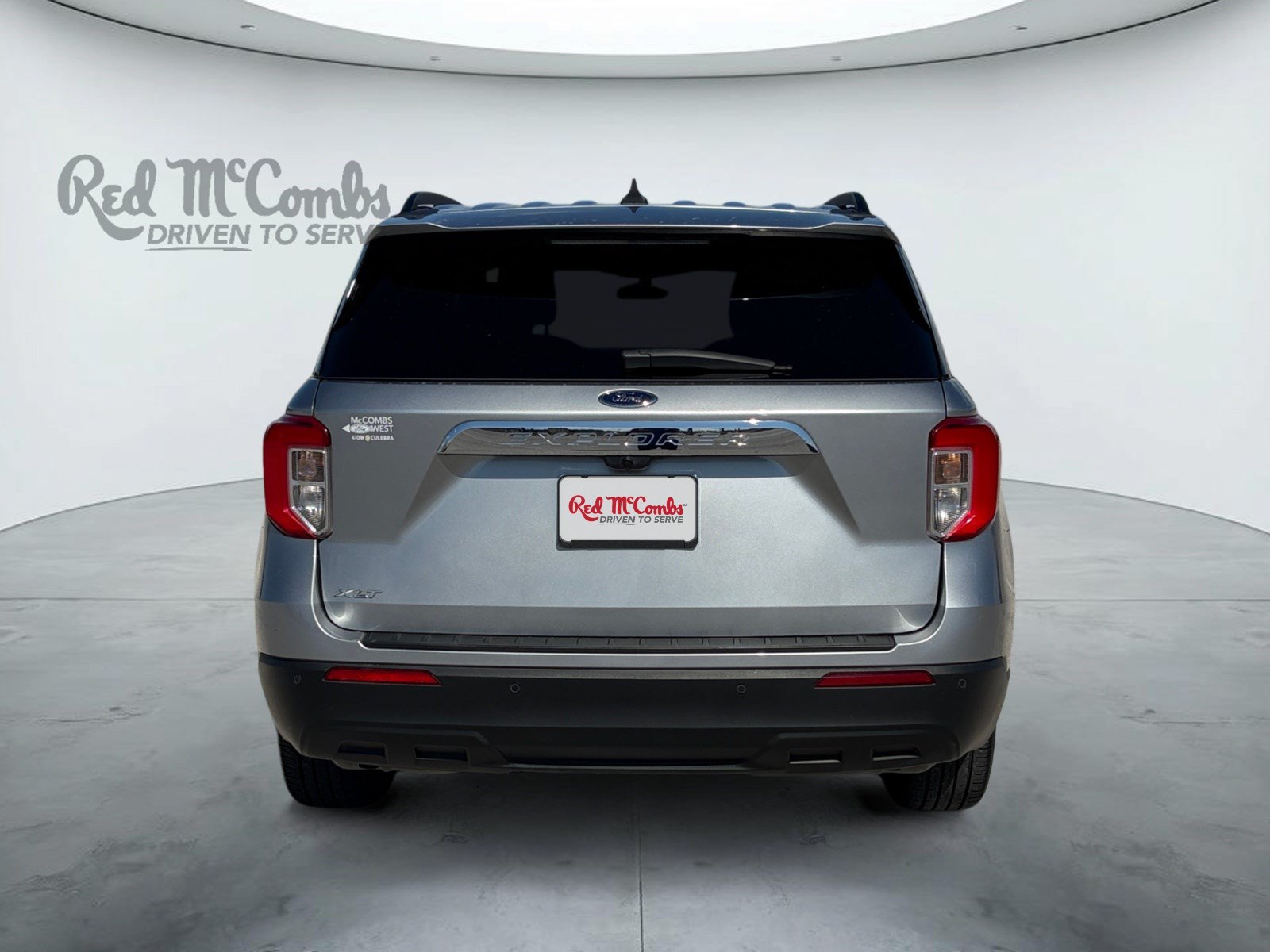 Used 2023 Ford Explorer XLT RWD image 6