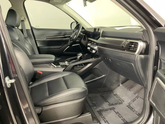 Used 2025 Kia Telluride S AWD/4WD image 27