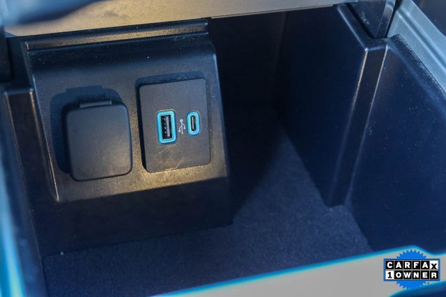 Used 2023 Ford Explorer XLT w/ Equipment Group 202A image 25