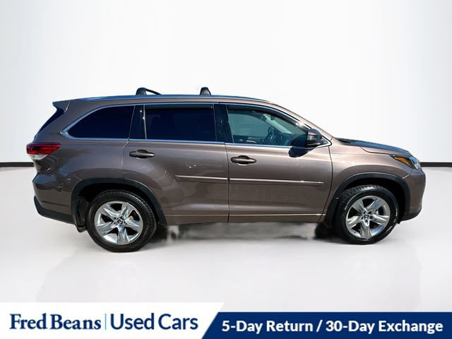 Used 2019 Toyota Highlander Limited AWD/4WD image 12