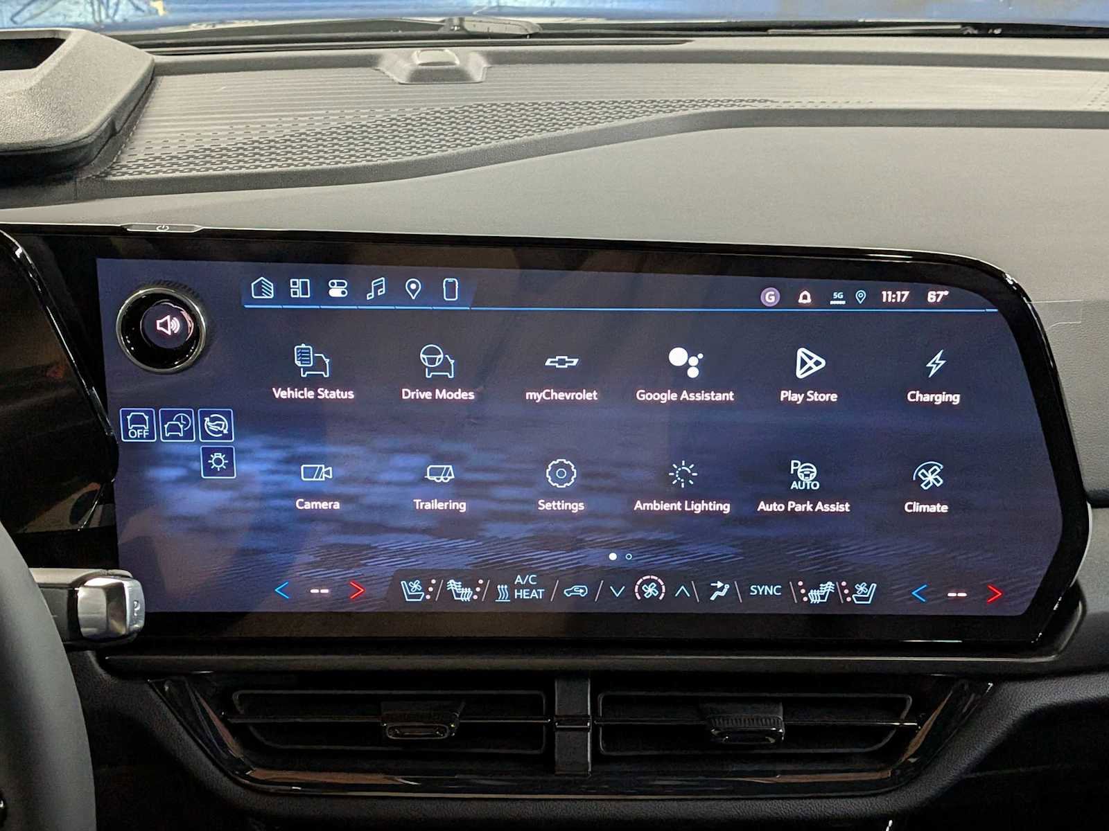 New 2026 Chevrolet Equinox EV RS image 28