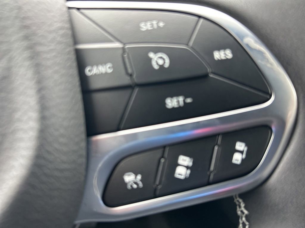 New 2026 Chrysler Pacifica Select image 23