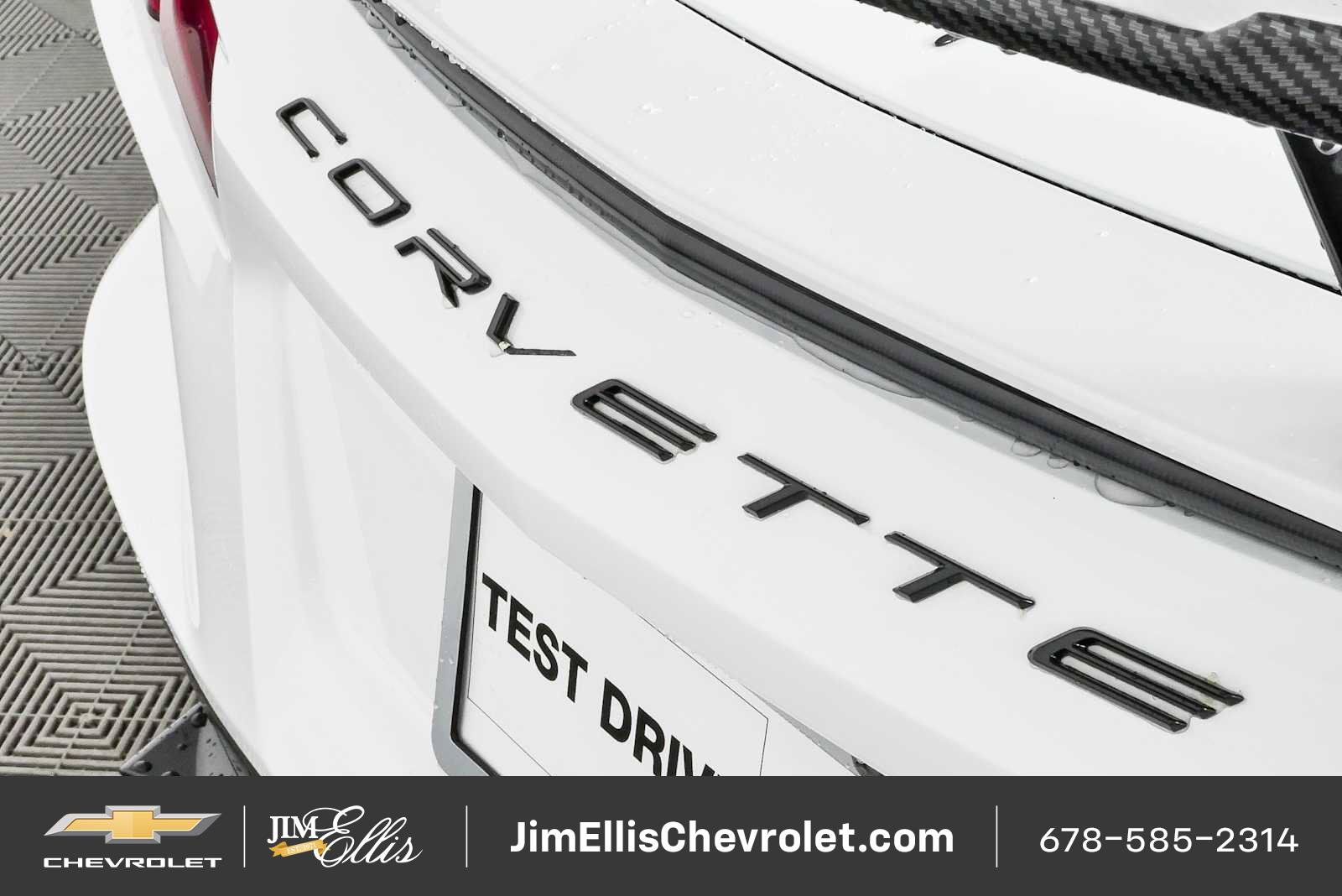 Certified 2024 Chevrolet Corvette Stingray Preferred Cpe w/ Stealth Interior Trim Package RWD image 31