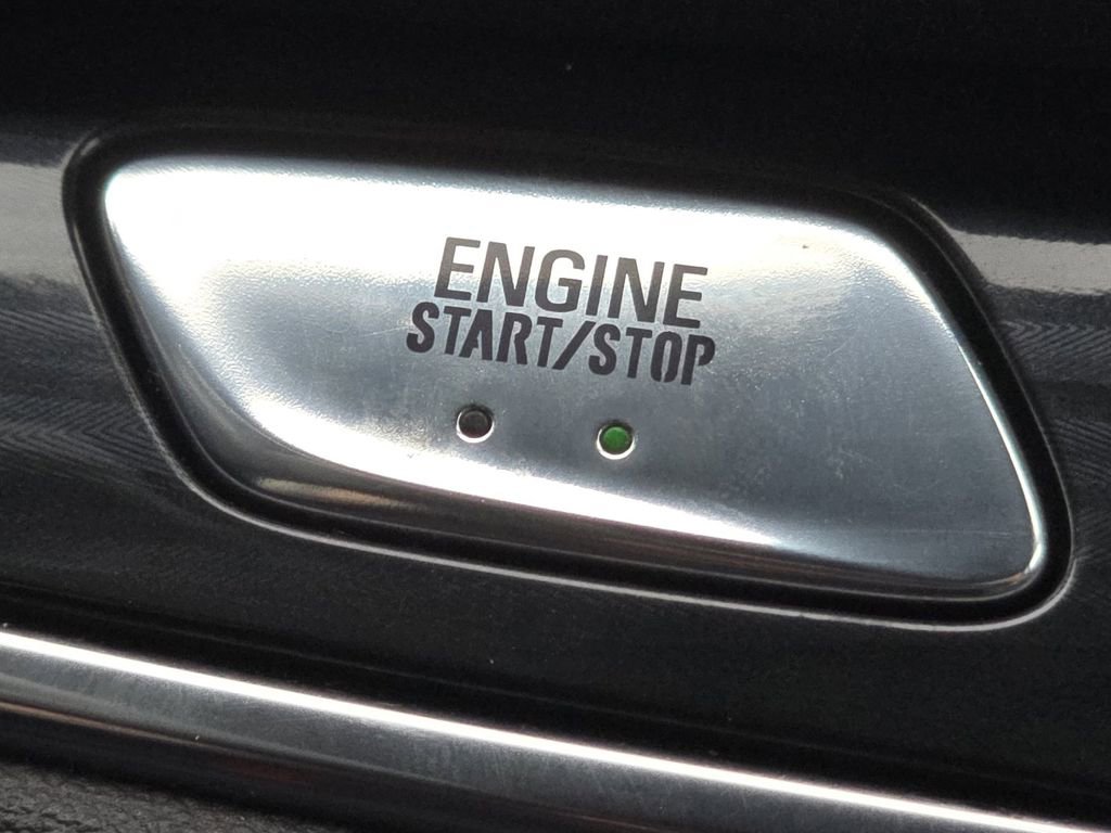 Used 2023 Buick Enclave Essence w/ LPO, Touring Package image 34