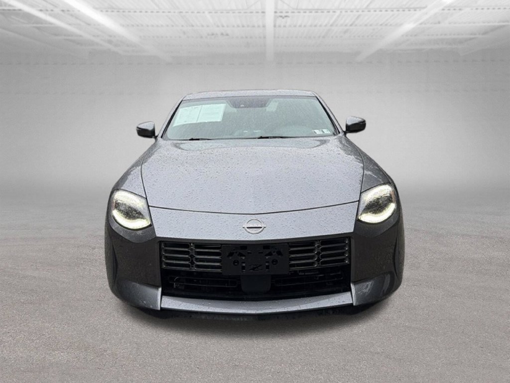 Used 2025 Nissan Z Performance w/ Floor Mat Package RWD image 9