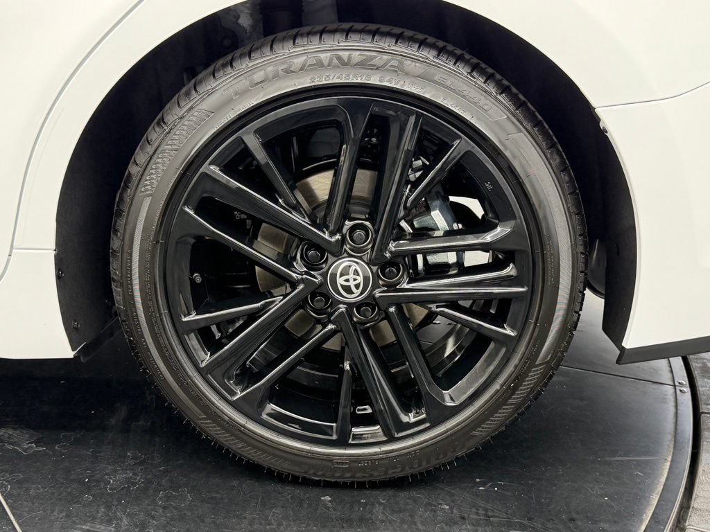Used 2026 Toyota Camry SE FWD image 16