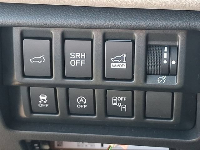 Used 2024 Subaru Forester Limited AWD/4WD image 23