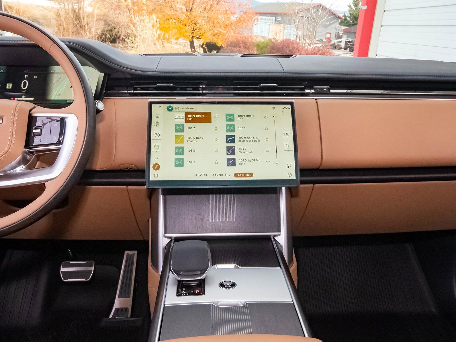 New 2025 Land Rover Range Rover Autobiography image 24