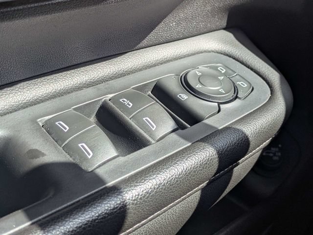 Used 2024 GMC Terrain SLT FWD image 23