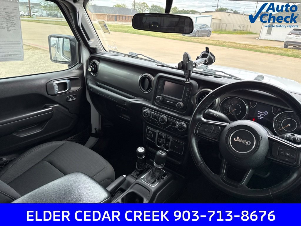 Used 2021 Jeep Wrangler Unlimited Sport w/ Cold Weather Group AWD/4WD image 23