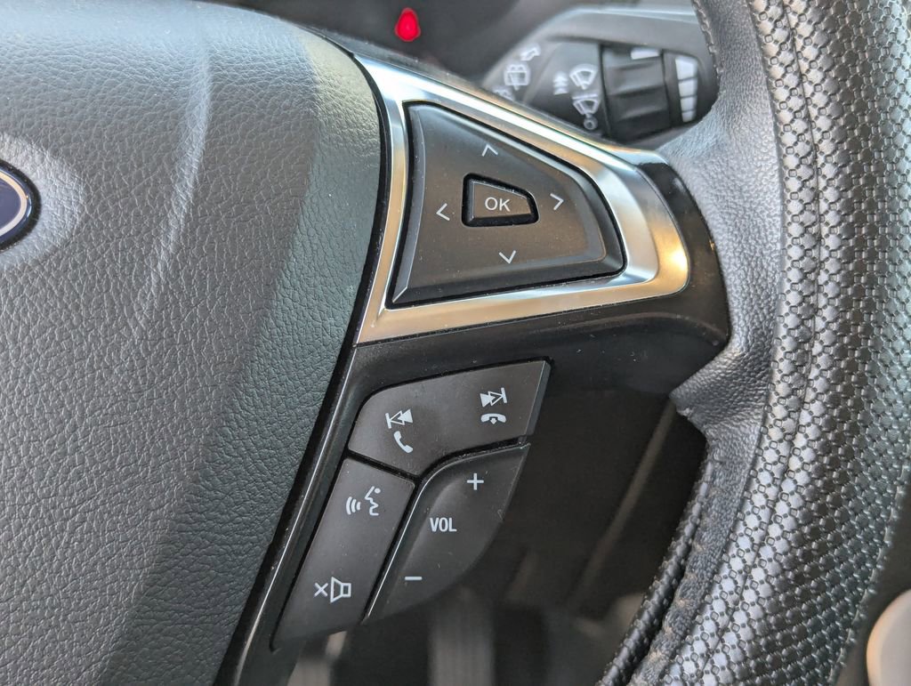Used 2024 Ford Edge SEL AWD/4WD image 18