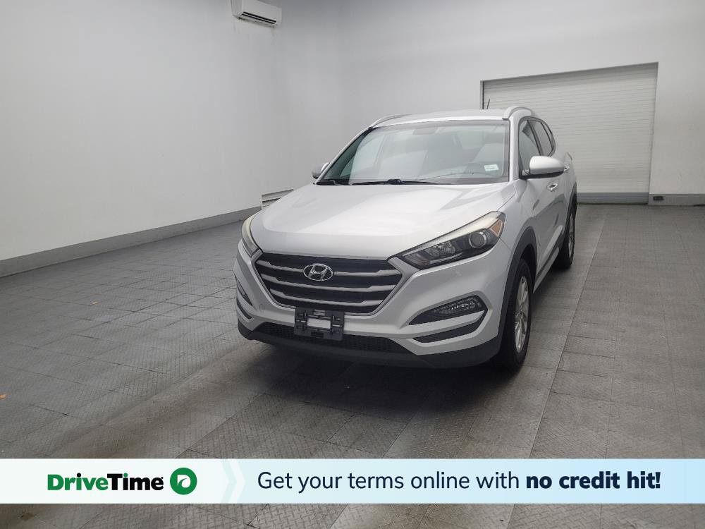Used 2017 Hyundai Tucson SE w/ SE Popular Package 02