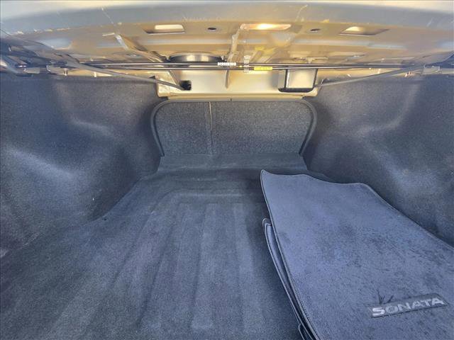 Used 2016 Hyundai Sonata SE image 23