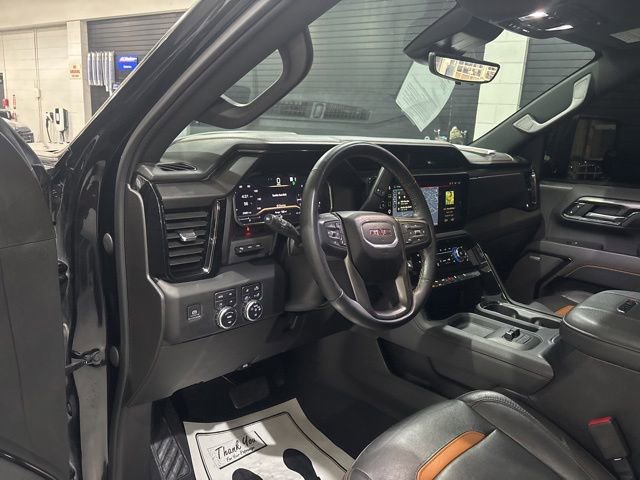 Used 2024 GMC Sierra 3500 AT4 w/ AT4 Premium Plus Package AWD/4WD image 11