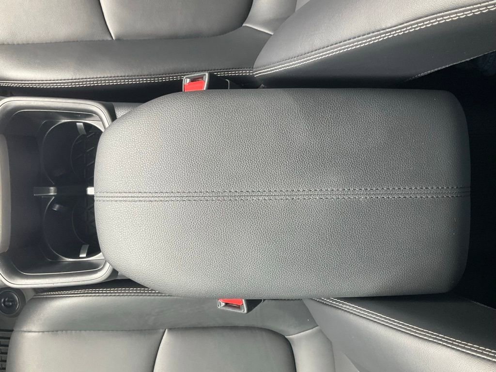 Used 2024 Toyota RAV4 XLE Premium image 45