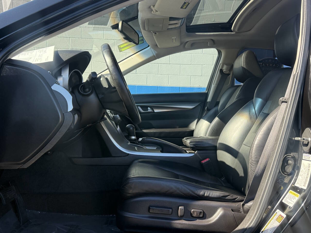 Used 2011 Acura TL w/ Technology Package image 8