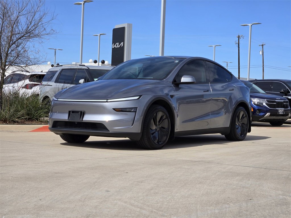 Used 2026 Tesla Model Y Long Range image 2