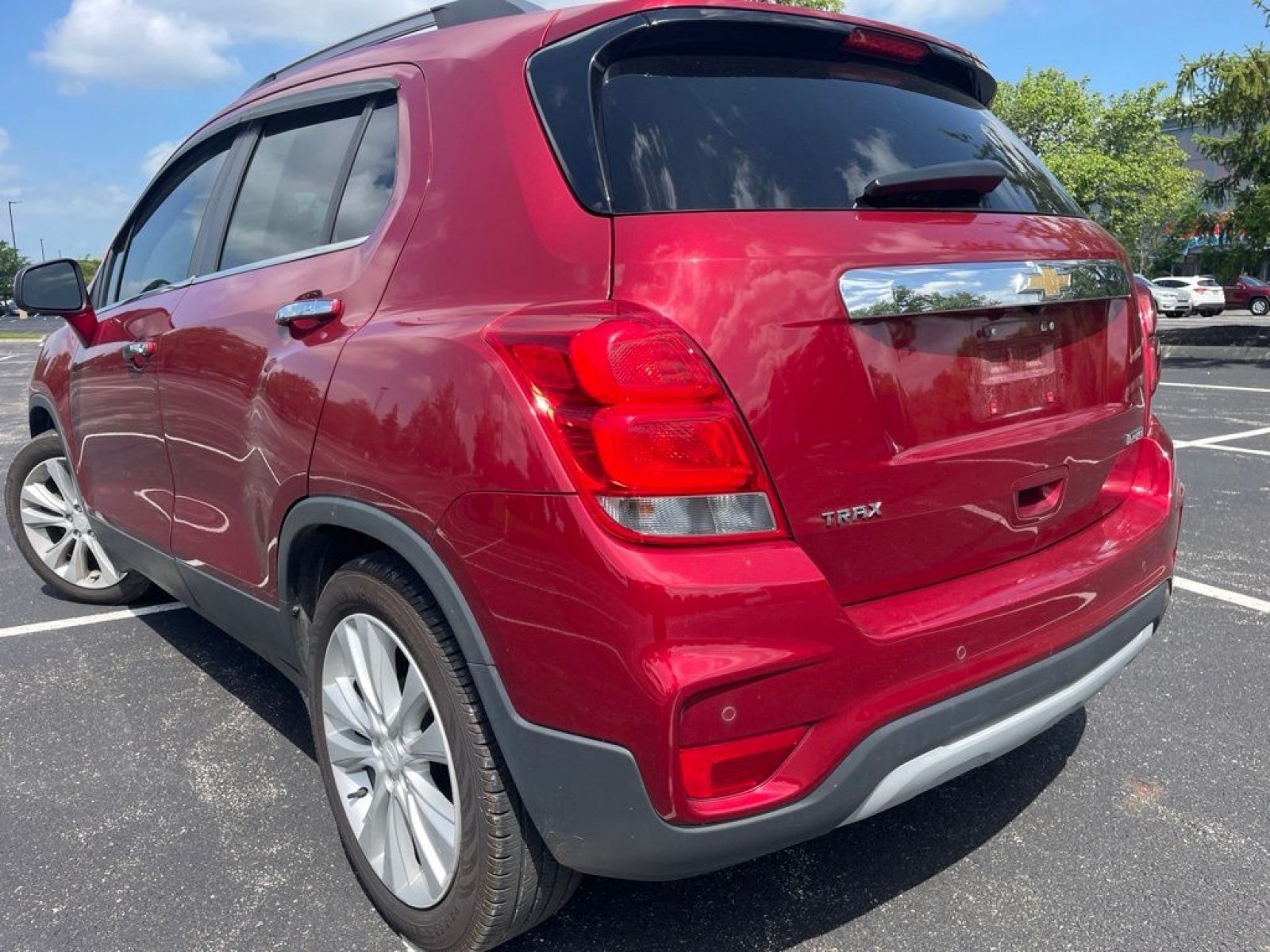 Used 2018 Chevrolet Trax Premier FWD image 7