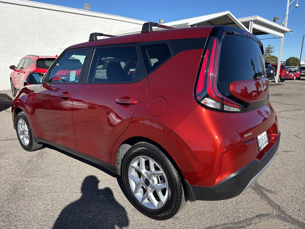 Used 2025 Kia Soul S image 5