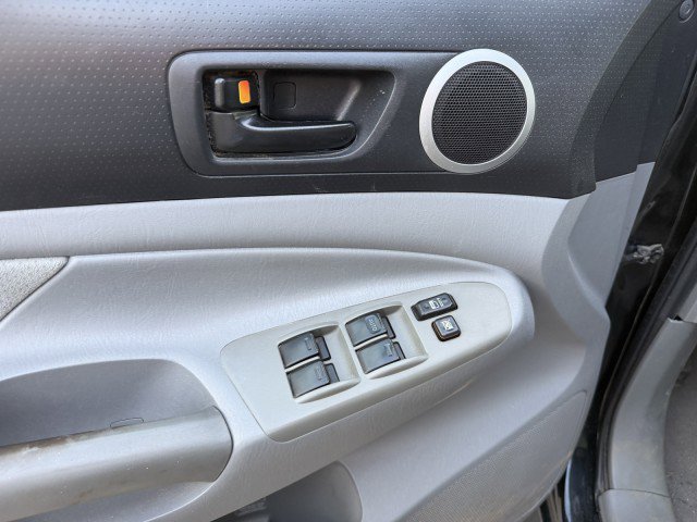 Used 2009 Toyota Tacoma PreRunner RWD image 11