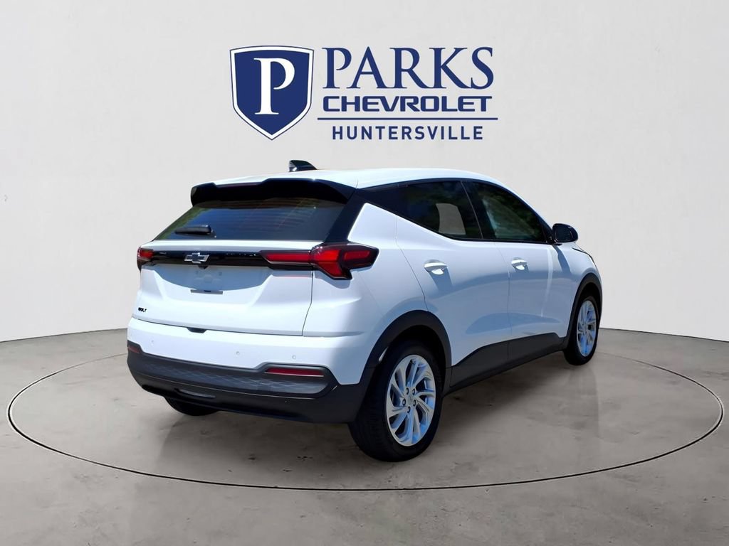 New 2027 Chevrolet Bolt LT FWD image 32