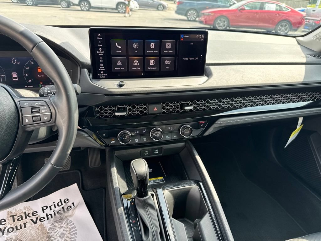 Used 2025 Honda Accord EX-L image 18