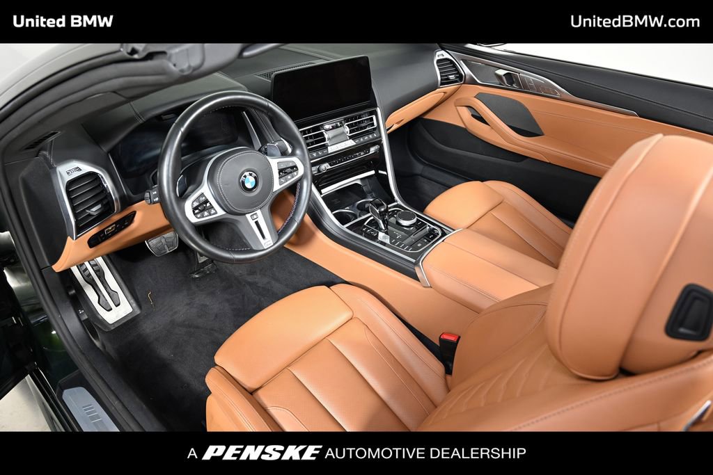 Used 2023 BMW M850i xDrive Convertible image 16