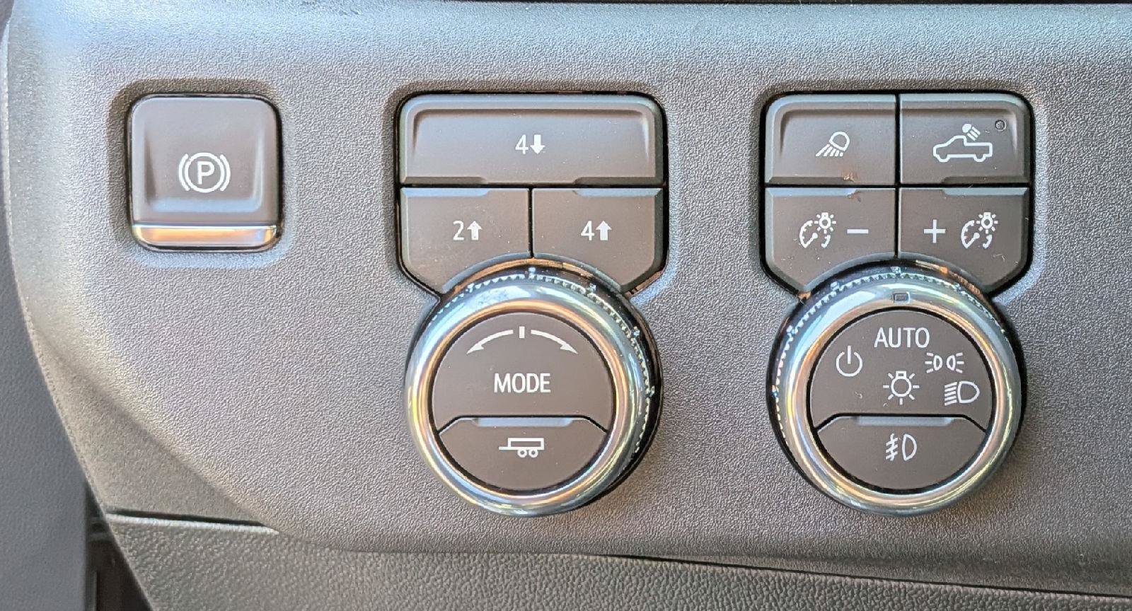 New 2026 GMC Sierra 2500 SLE w/ SLE Value Package; AWD/4WD image 13