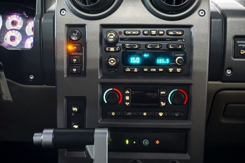 Used 2004 HUMMER H2 AWD/4WD image 44