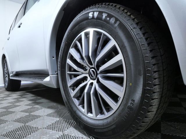 Used 2024 Nissan Armada SL AWD/4WD image 2