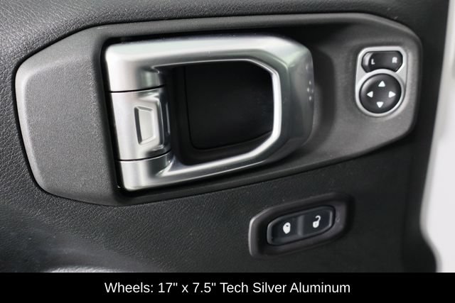 Used 2018 Jeep Wrangler Unlimited Sport S AWD/4WD image 18