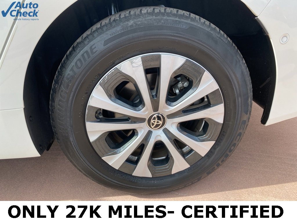 Used 2020 Toyota Prius XLE w/ Advanced Technology Package image 38