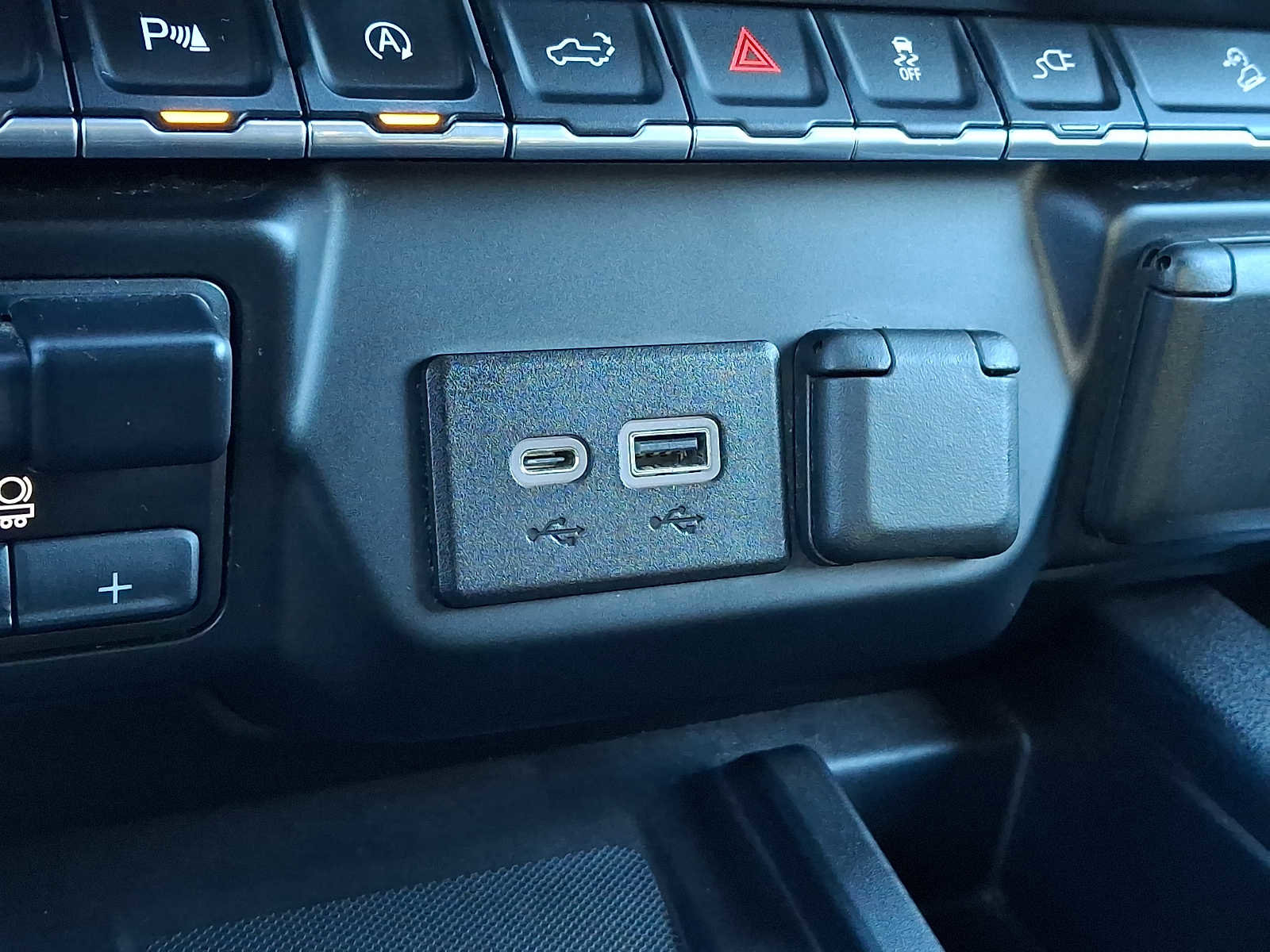 Used 2019 GMC Sierra 1500 SLT w/ SLT Premium Plus Package image 24