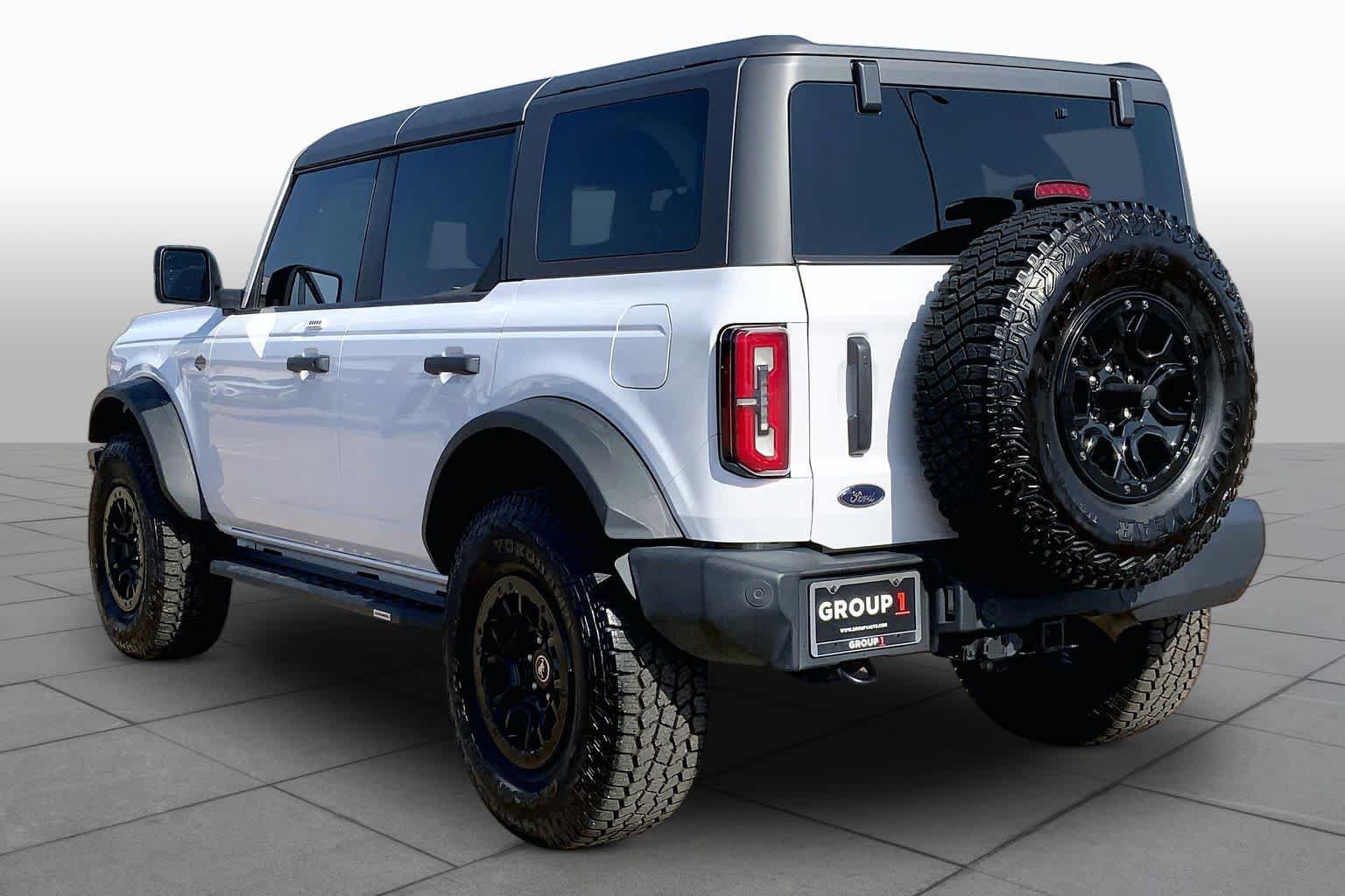 Used 2023 Ford Bronco Wildtrak AWD/4WD image 12