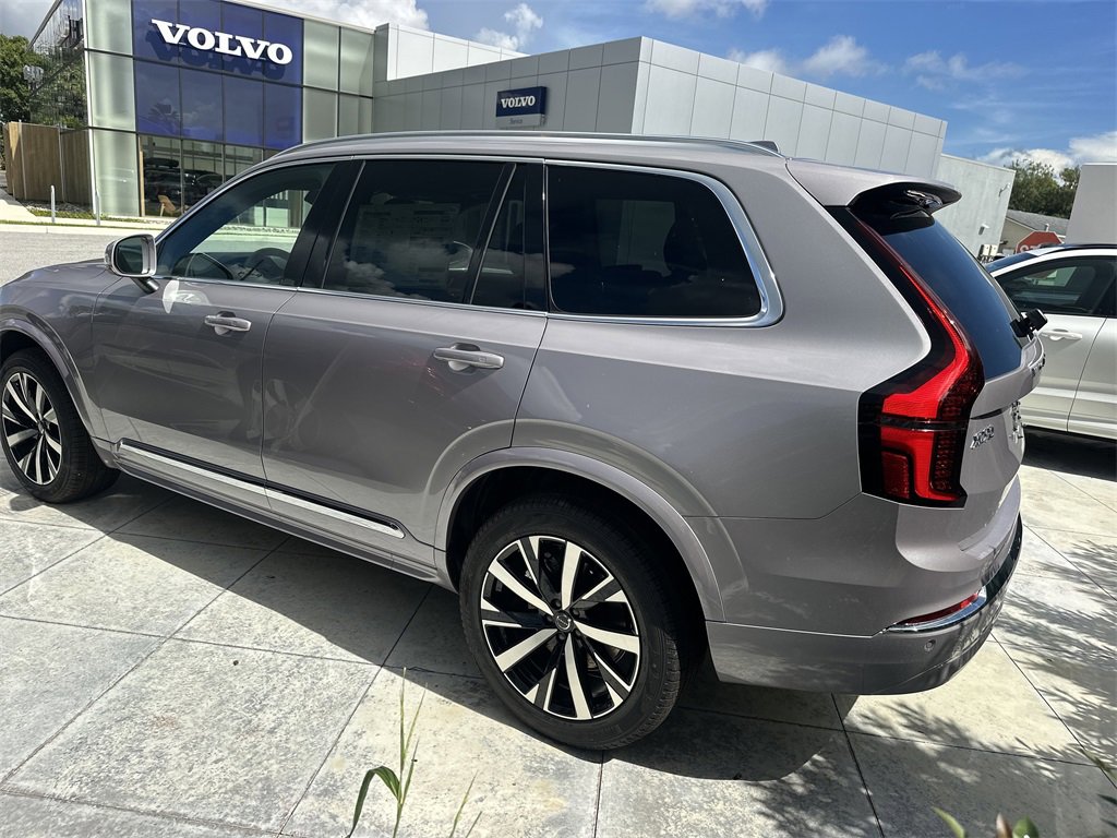 New 2026 Volvo XC90 B5 Core image 5