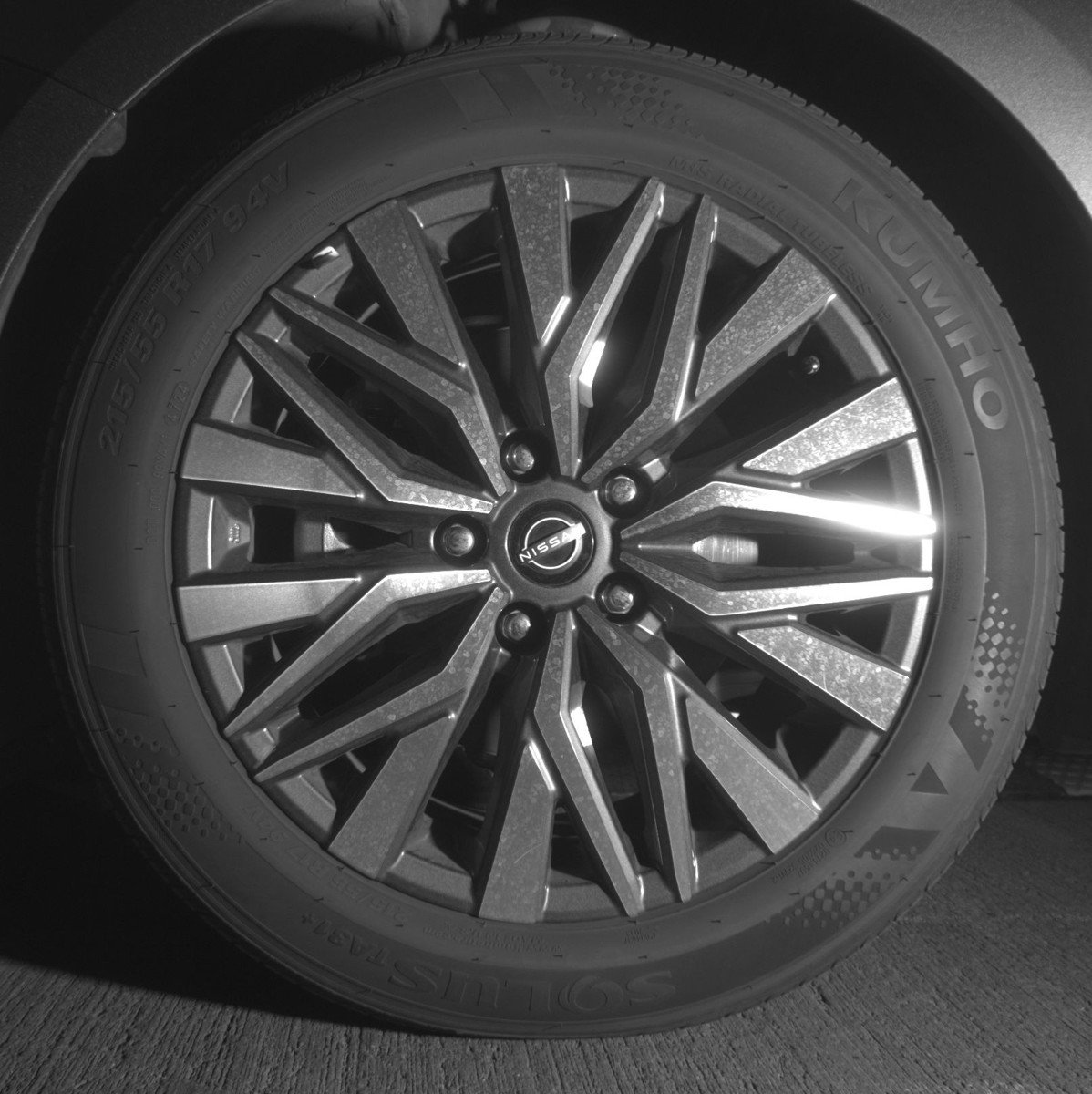 Used 2025 Nissan Altima 2.5 SV image 12