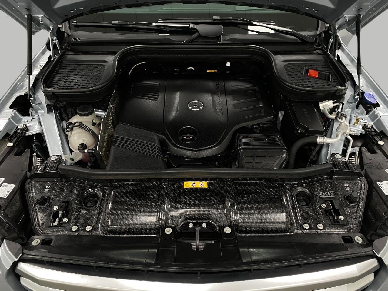 Certified 2025 Mercedes-Benz GLS 450 4MATIC image 12