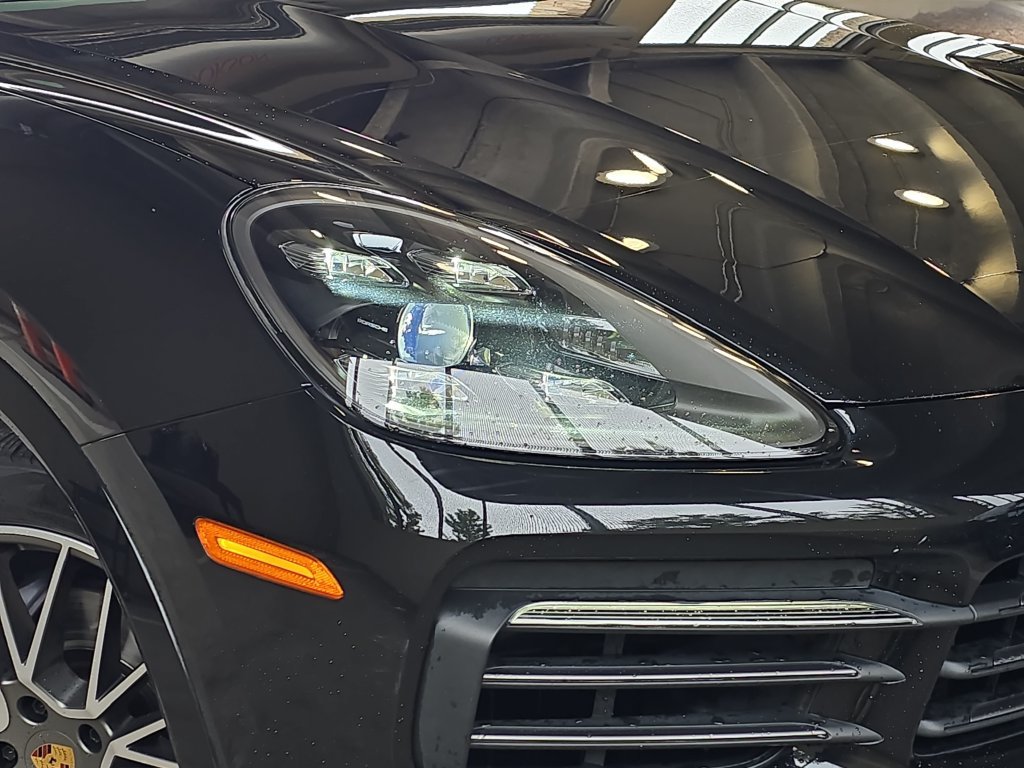 Used 2023 Porsche Cayenne Platinum Edition AWD/4WD image 30
