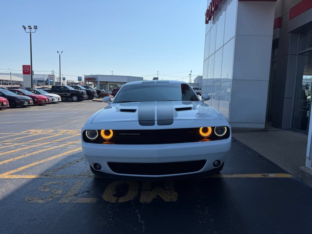 Used 2016 Dodge Challenger R/T Plus RWD image 25