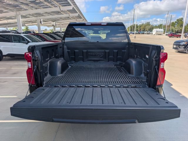 Used 2025 Chevrolet Silverado 1500 LT RWD image 27