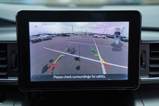 Used 2021 Ford Explorer XLT w/ Equipment Group 202A image 30