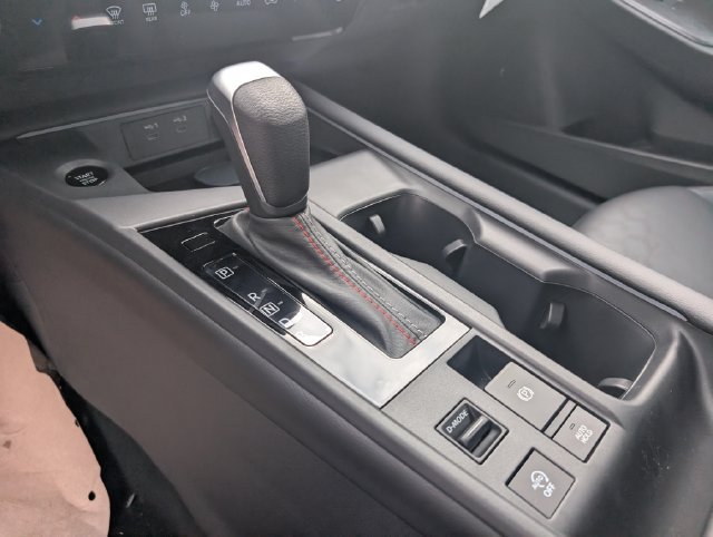 New 2027 Nissan Sentra SR w/ SR Premium Package FWD image 19