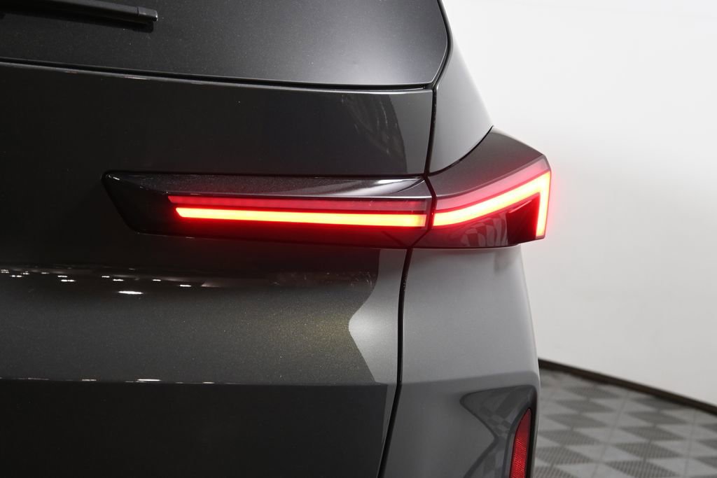 Used 2026 BMW XM Label Red image 13