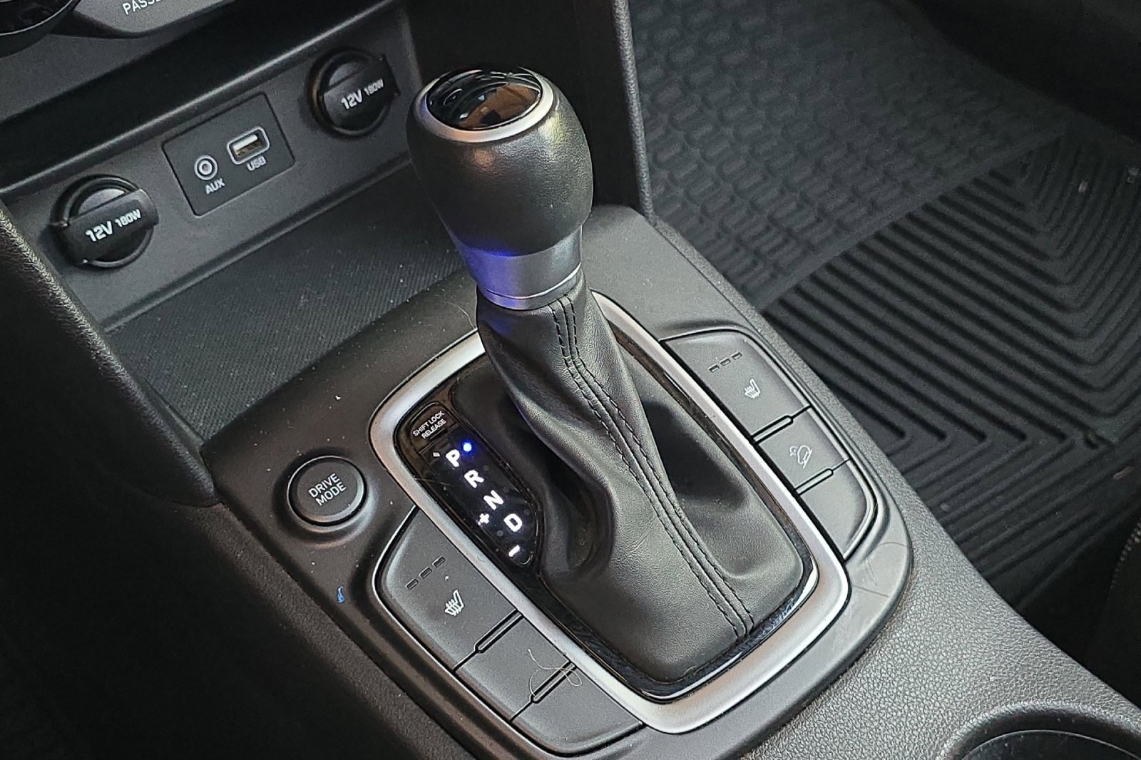 Used 2018 Hyundai Kona SEL w/ SEL Tech Package 02 image 23