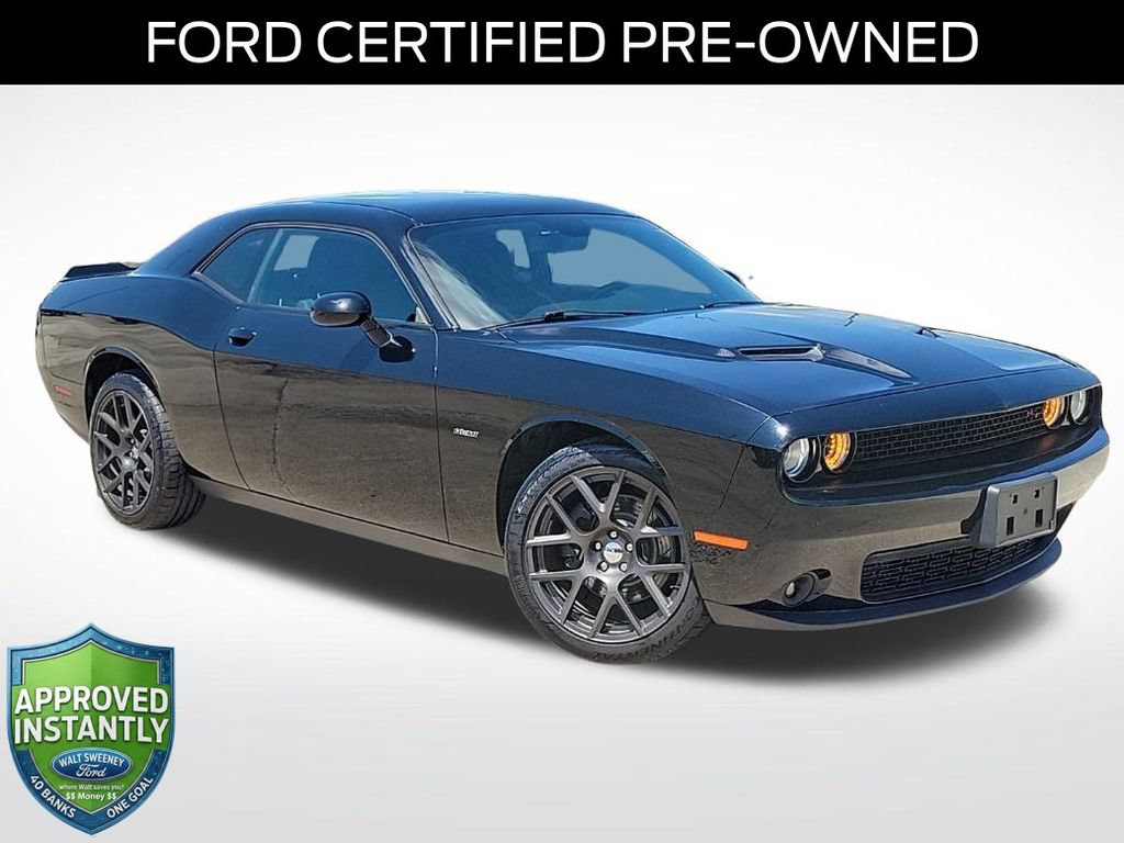 Used 2017 Dodge Challenger R/T w/ Sound Group